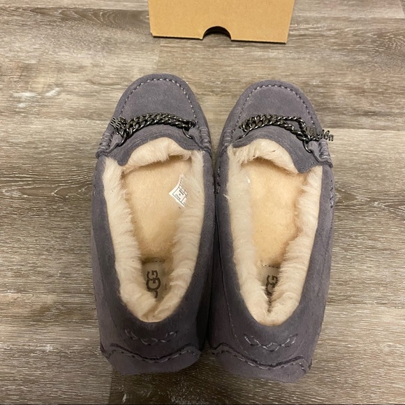 UGG UGG UGG - Picture 6 of 11